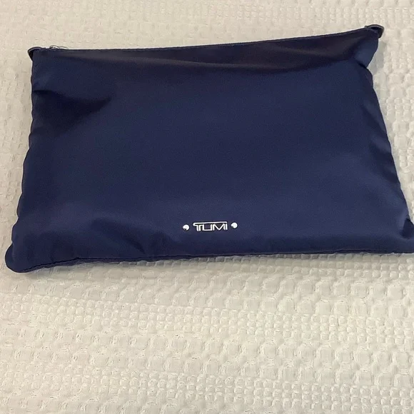 Tumi Navy Blue Tote Bag - Picture 6 of 6